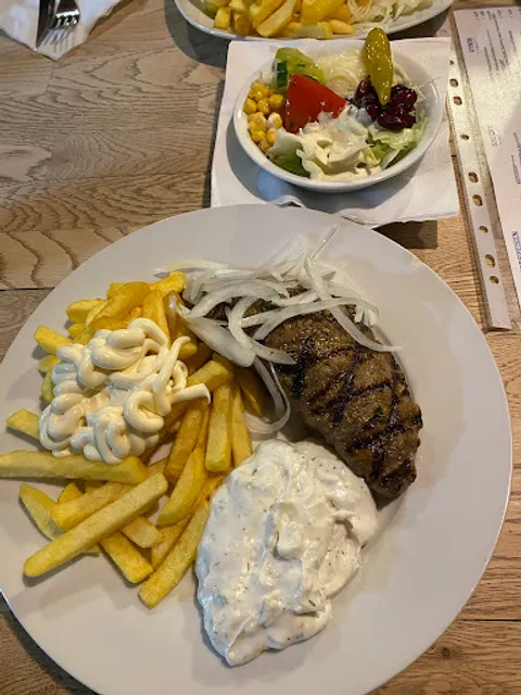 Grillstübchen Die Griechin
