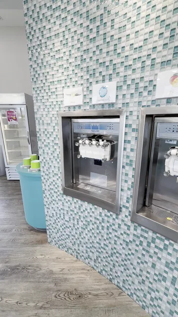 Frozen Yogurt @ Sonic Wash