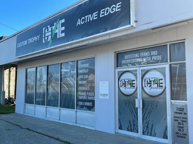 Custom Trophy / Active Edge