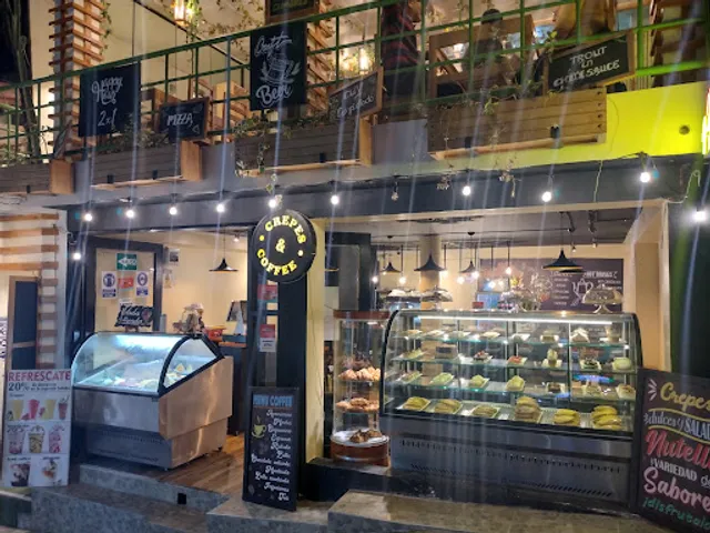 Crepes & Coffee 11 12 plaza