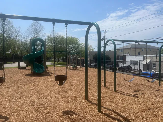 Malcom Avenue Playground