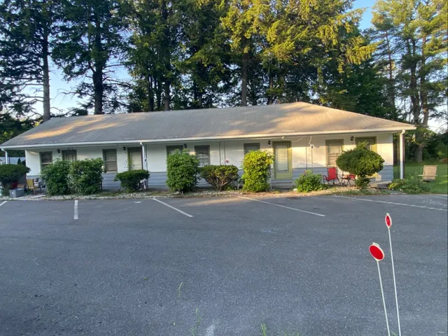 Heart of the Berkshires Motel