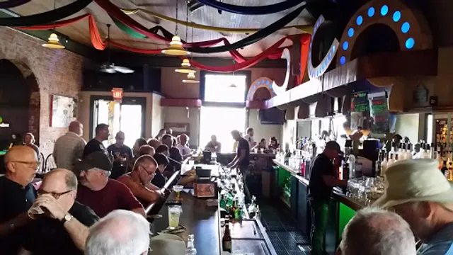 Paddy's Bar & Lounge