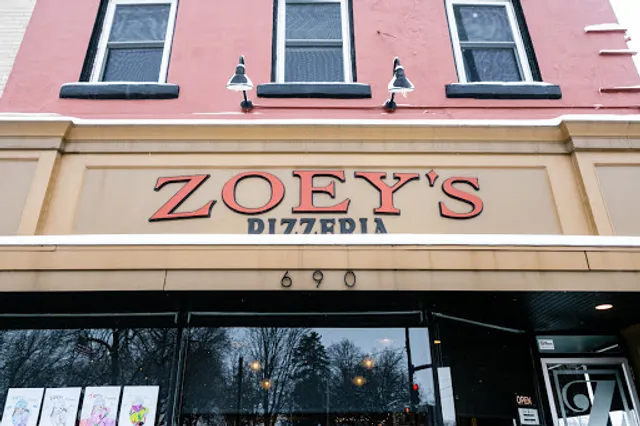 Zoey's Pizzeria