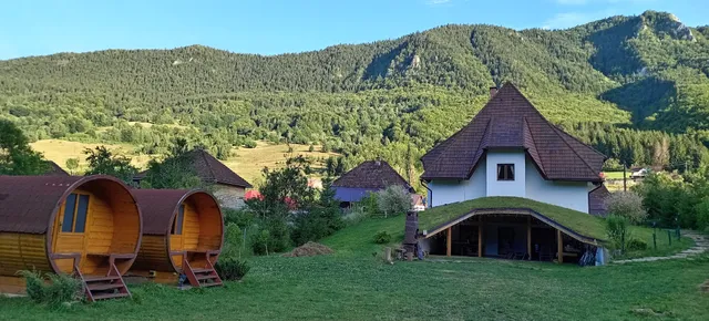 Pensiunea Dealul cu Melci