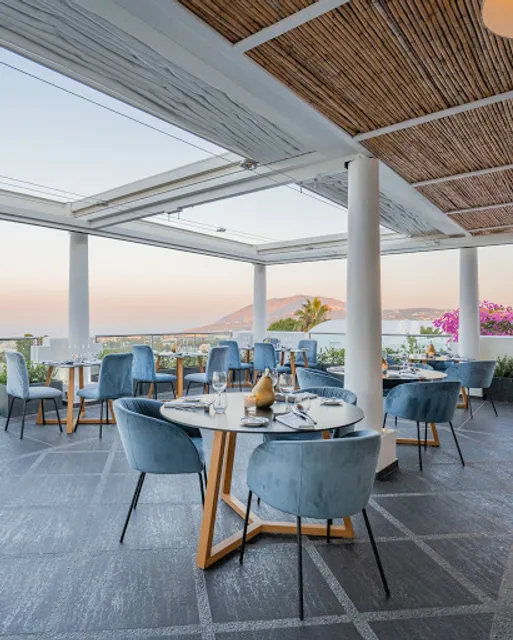 Ifestioni Restaurant