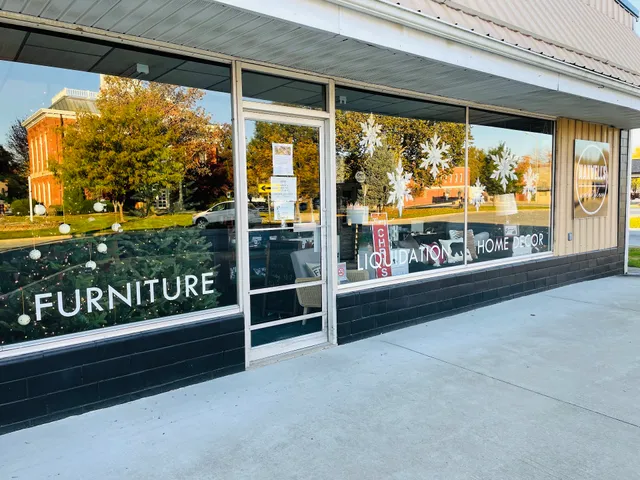 Maxwell's Hometown Discount