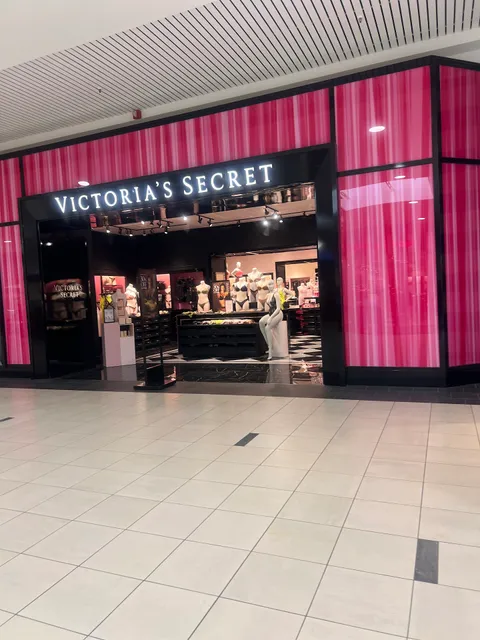 Victoria's Secret & PINK