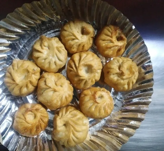 Tibetan MO MO Corner