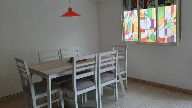 Q255 - Departamento en PB para 5