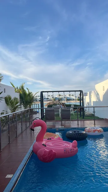 فلل روز بيتش بدرة العروس