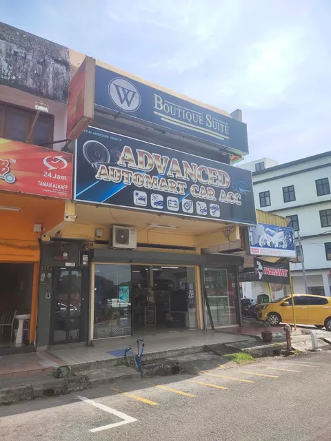 W Boutique Suite • Silibin