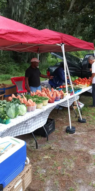 Islands Farmers' Market