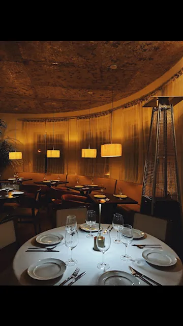 Vermelho Tomate Casa de Massas