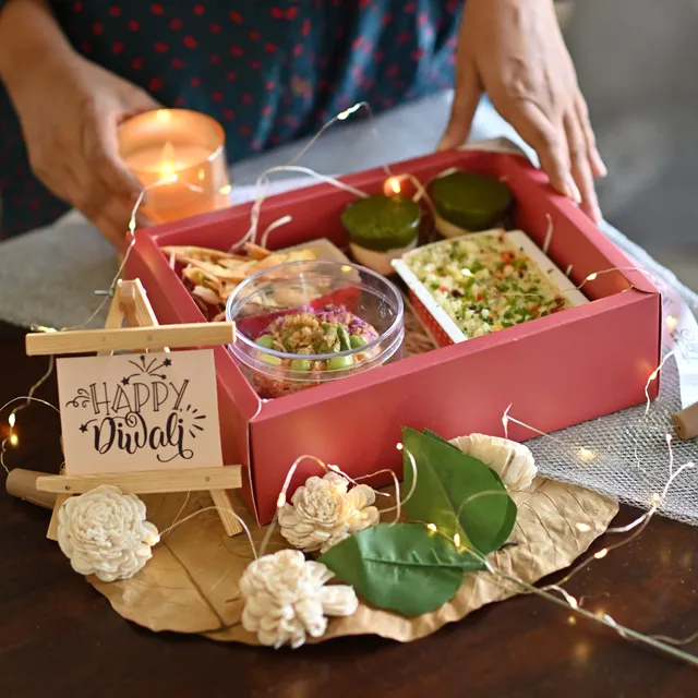 OUT Bari - Once Upon a Table