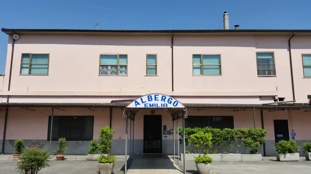 Albergo Emilia Di Arcenni E Paoli Snc