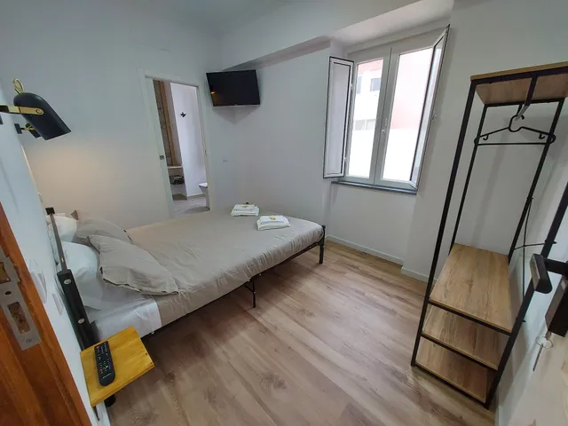 Wolley - Peniche GuestHouse