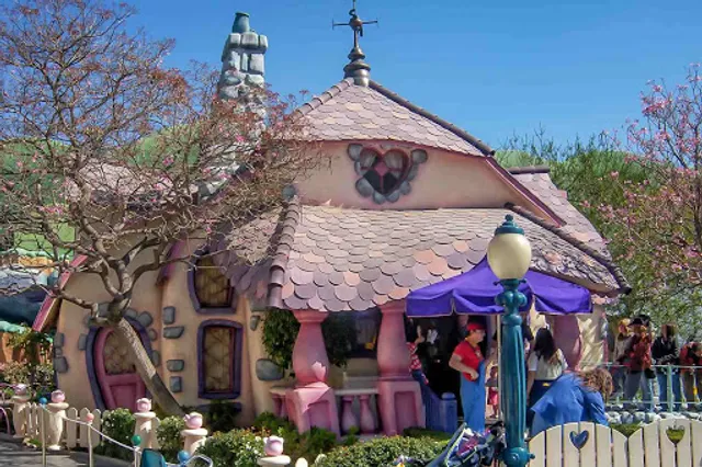 Minnie's House