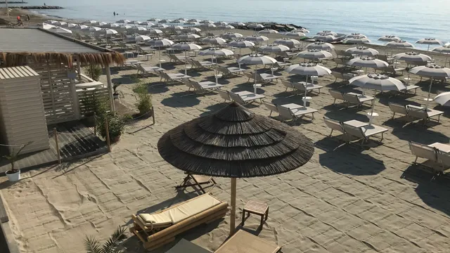 BAGNI PINO BEACH CLUB