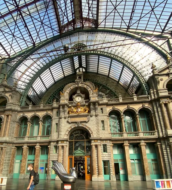 Antwerpen-Centraal