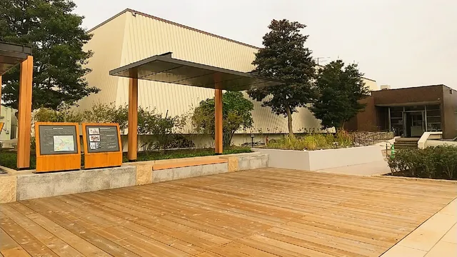 シセキカイガラヤマカイヅカコウリュウカン