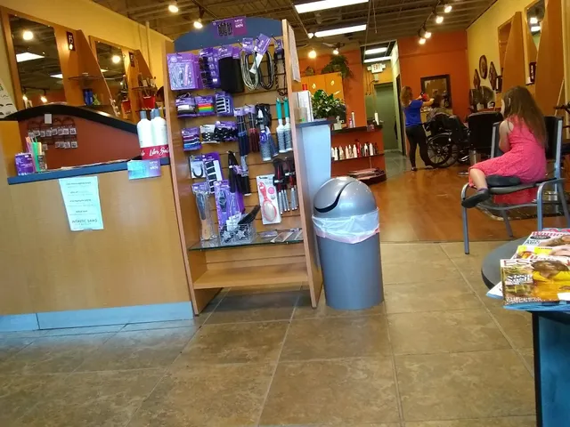 Fantastic Sams Cut & Color