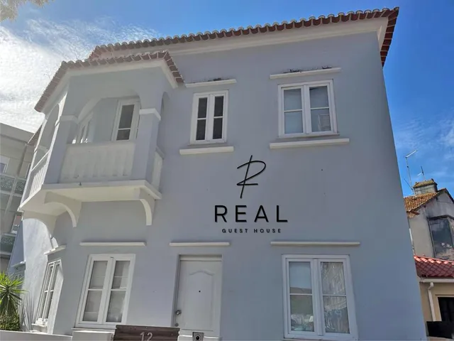 Real Guest House- Costa da Caparica