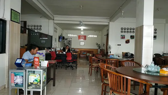 Suharti Catering & Resto