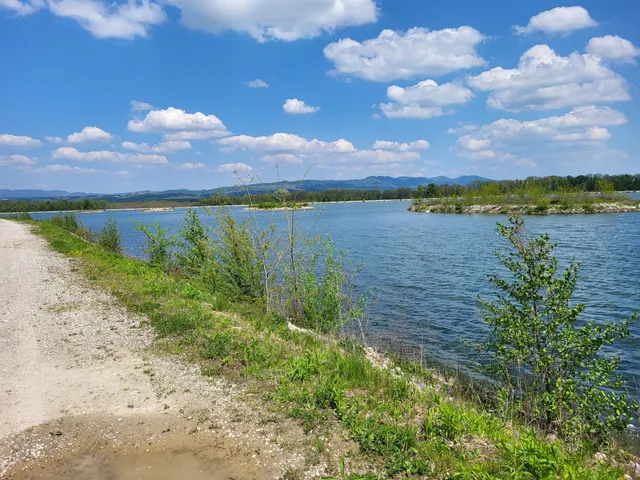 Brežiško akumulacijsko jezero