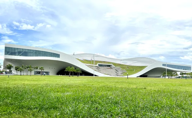 Weiwuying Metropolitan Park