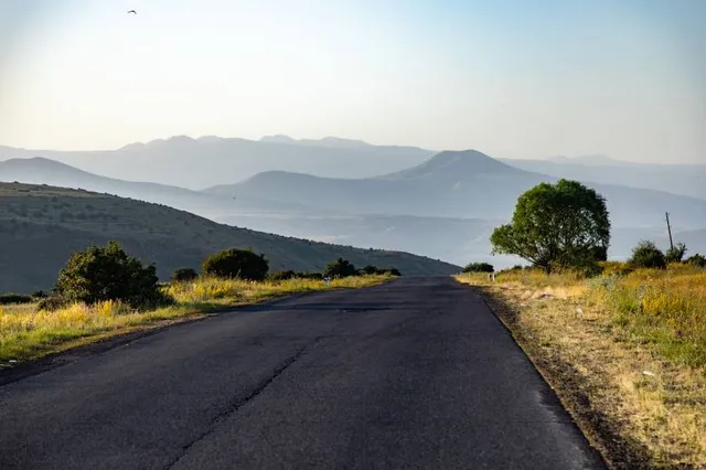 Ascent Travel Prau G. Patakbanteng