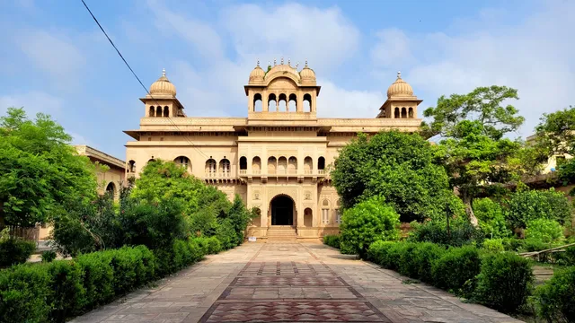 Jaipur Temple, Vrindavan