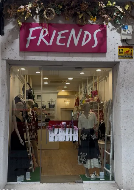 Friends NShop - Boutique de Moda Mujer en Burgos