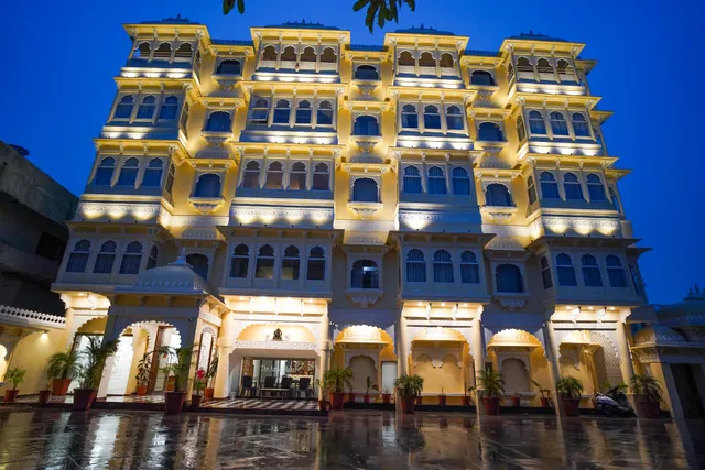 Trulyy The Amar Mahal