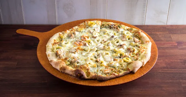 Fratelli's Corner Crust Pizzeria