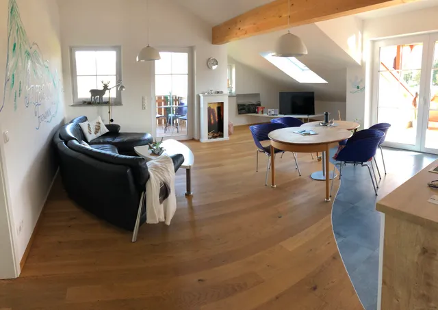 Ferienwohnung Alpenglück de Luxe ***** direkt am Forggensee