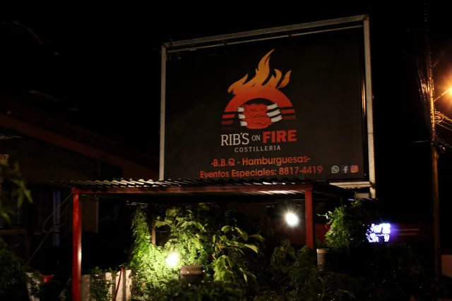 Ribs on fire Costillería