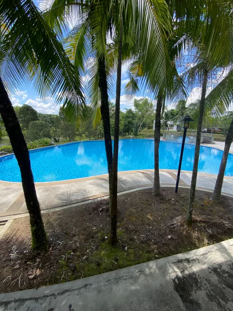 Bukit Mahkota Club House