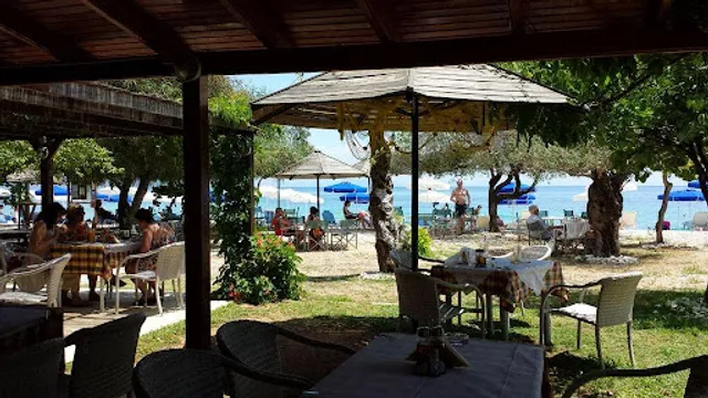 La Riviera Barbati Taverna