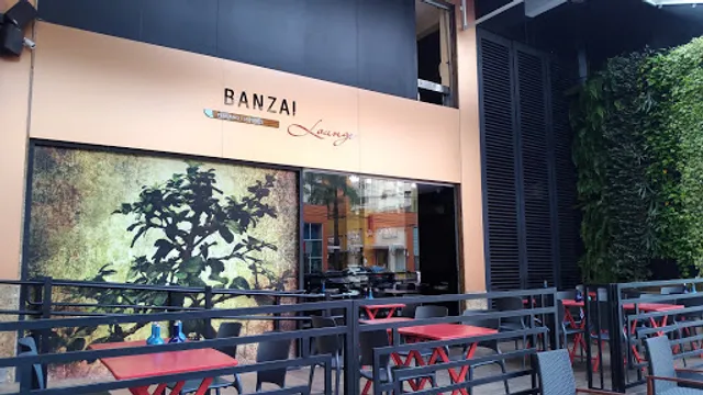 Restaurante - Banzai Lounge