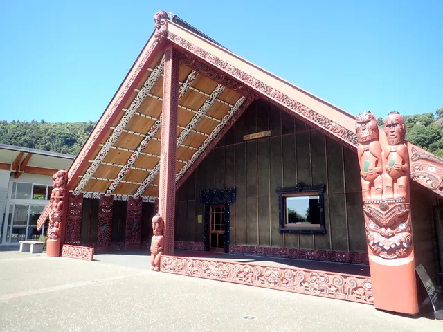Te Mānuka Tūtahi Marae (Mataatua Whare)