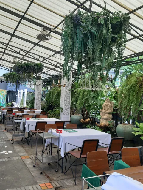 Baimai Rareang Sukhumvit