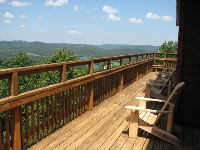 Can-U-Canoe Riverview Cabins