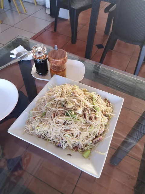 Shifu - Chinese Cuisine • Las Acacias