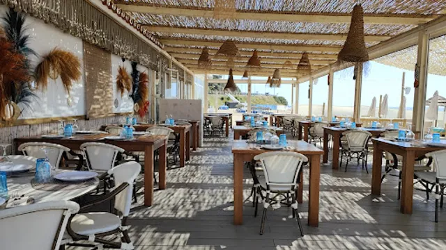 Los Delfines Beach Restaurant