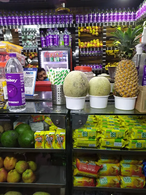 SHREE GANESH JUICE STALL