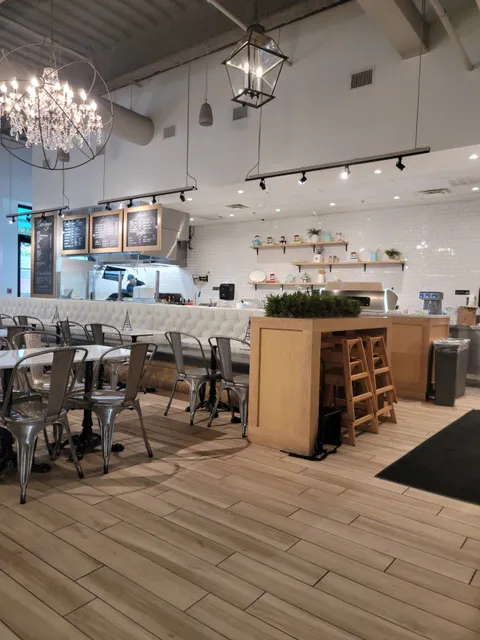 Sweet Paris Crêperie & Cafe