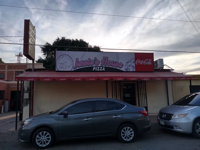 Jessie's House Pizza