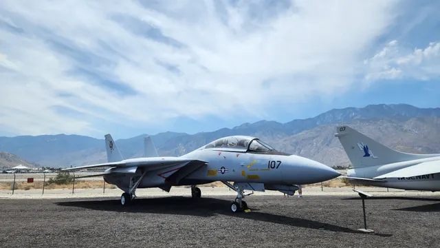 Palm Springs Air Museum Parking