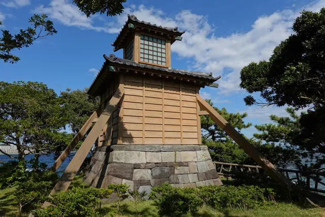 Tōmyō-dō Lighthouse